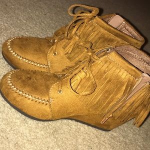 Brand new Moccasin Style Booties